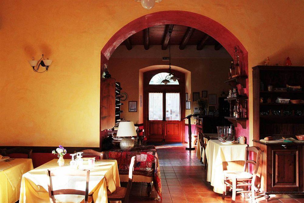 Hostal Torre Di Renda Piazza Armerina Exterior foto